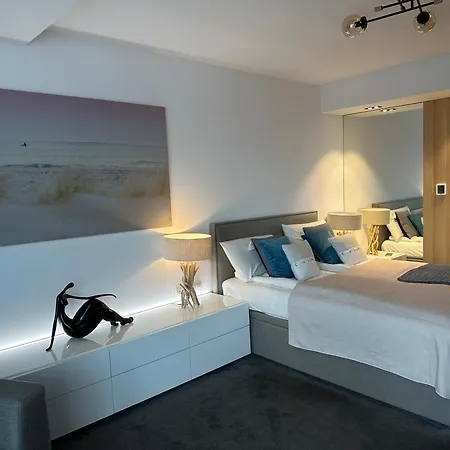 Seaside Luxury Apartament *