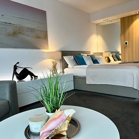Seaside Luxury Apartament